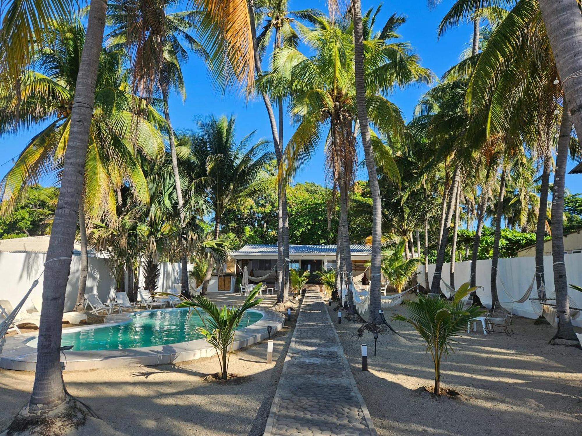 Sunset Surf Villa 拉利伯塔德 外观 照片