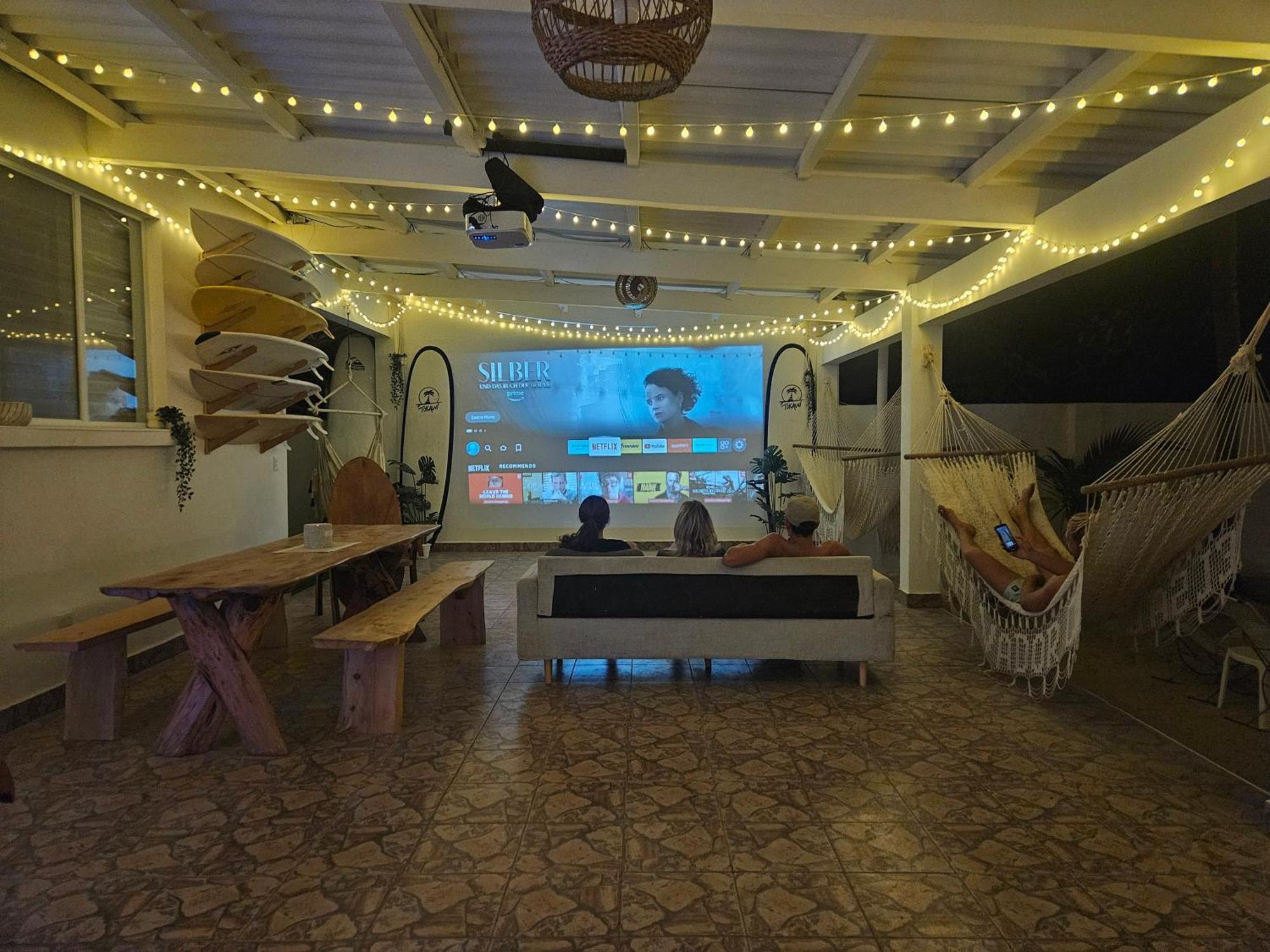 Sunset Surf Villa 拉利伯塔德 外观 照片