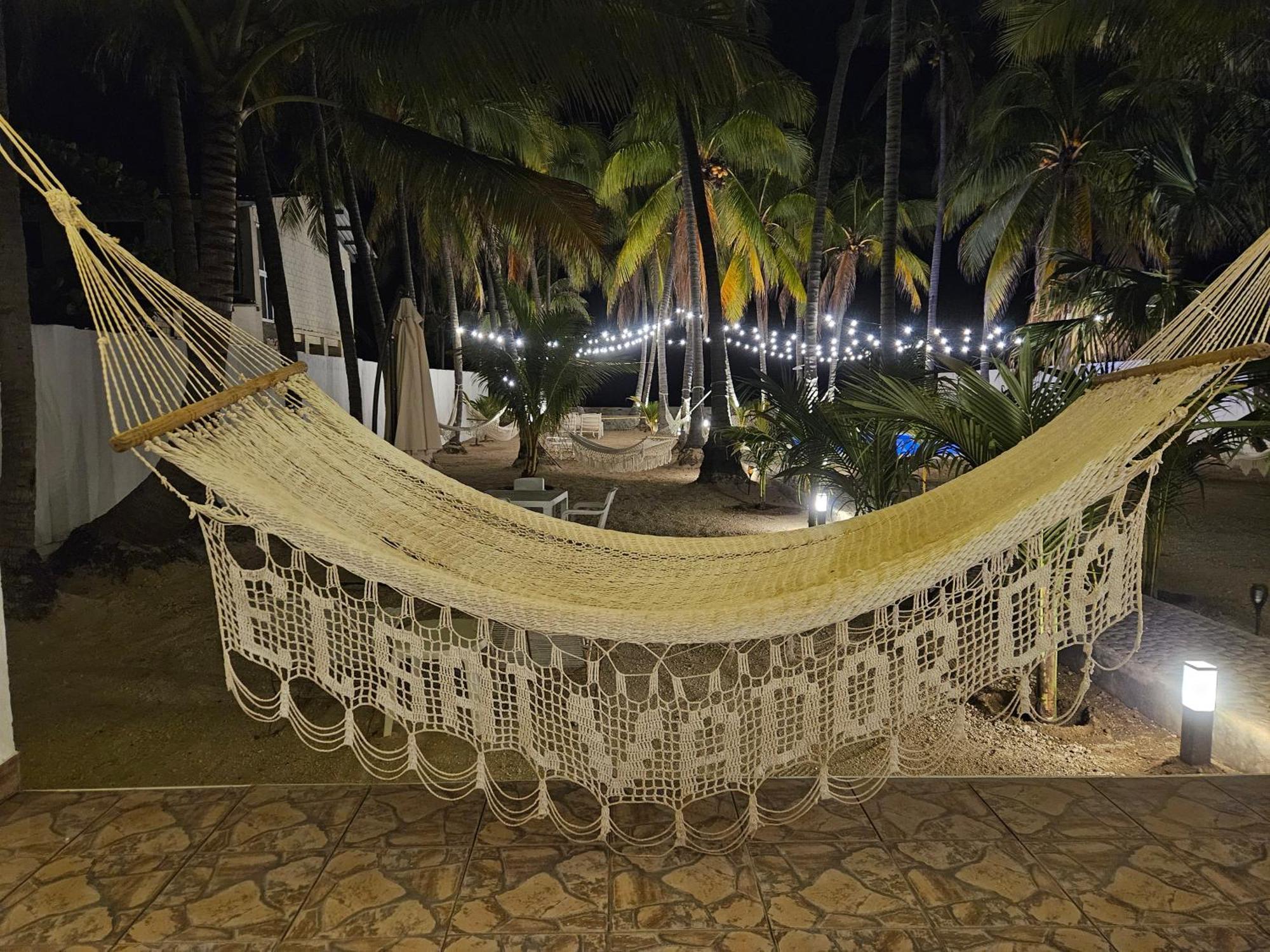 Sunset Surf Villa 拉利伯塔德 外观 照片