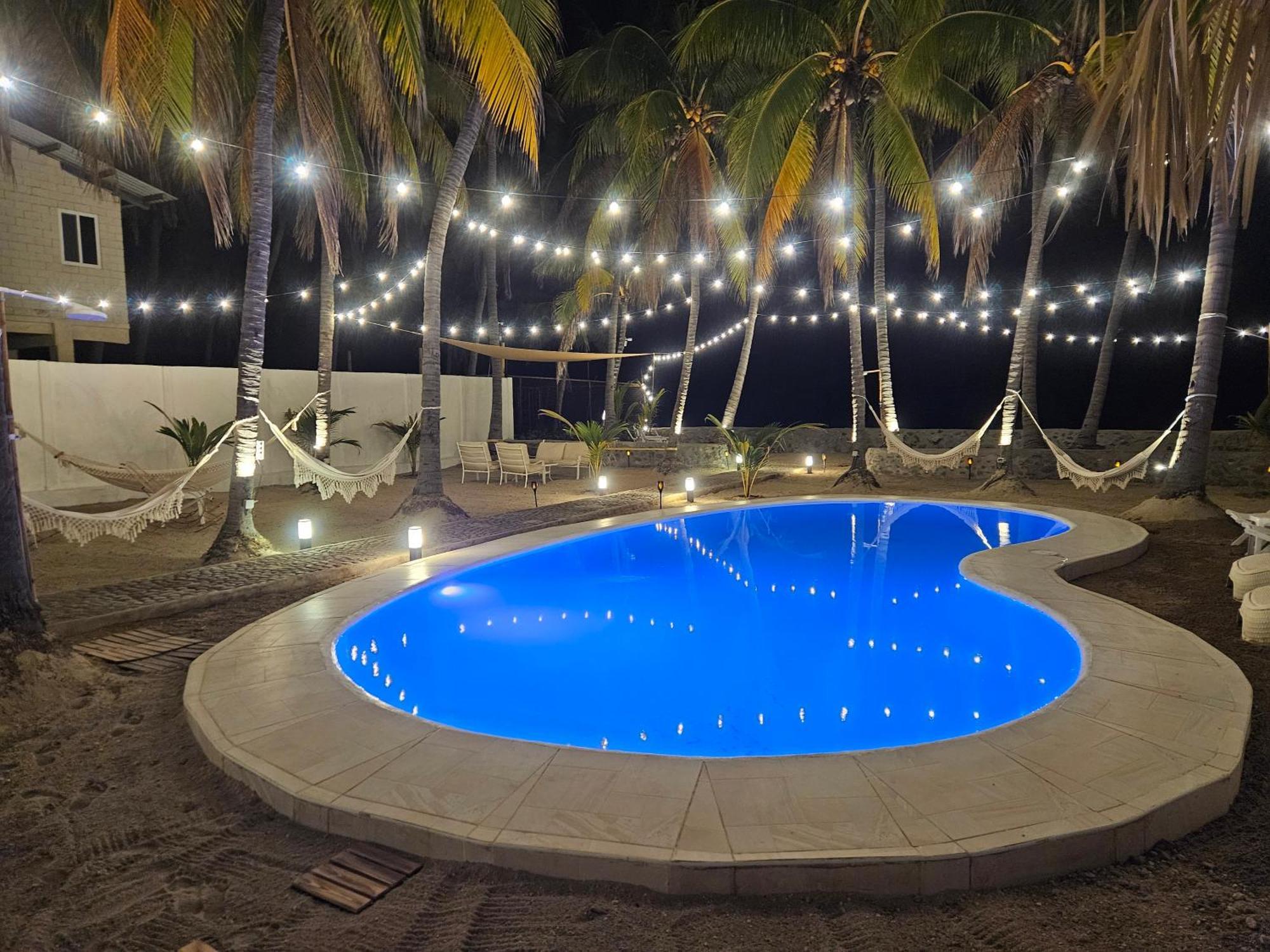 Sunset Surf Villa 拉利伯塔德 外观 照片