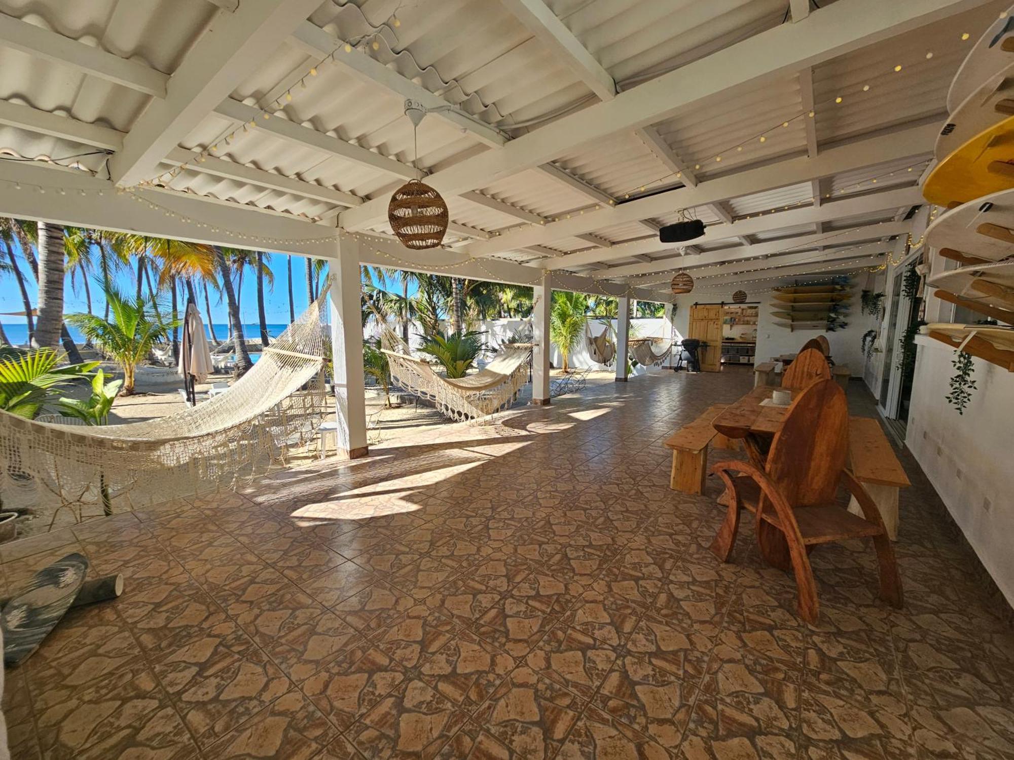 Sunset Surf Villa 拉利伯塔德 外观 照片