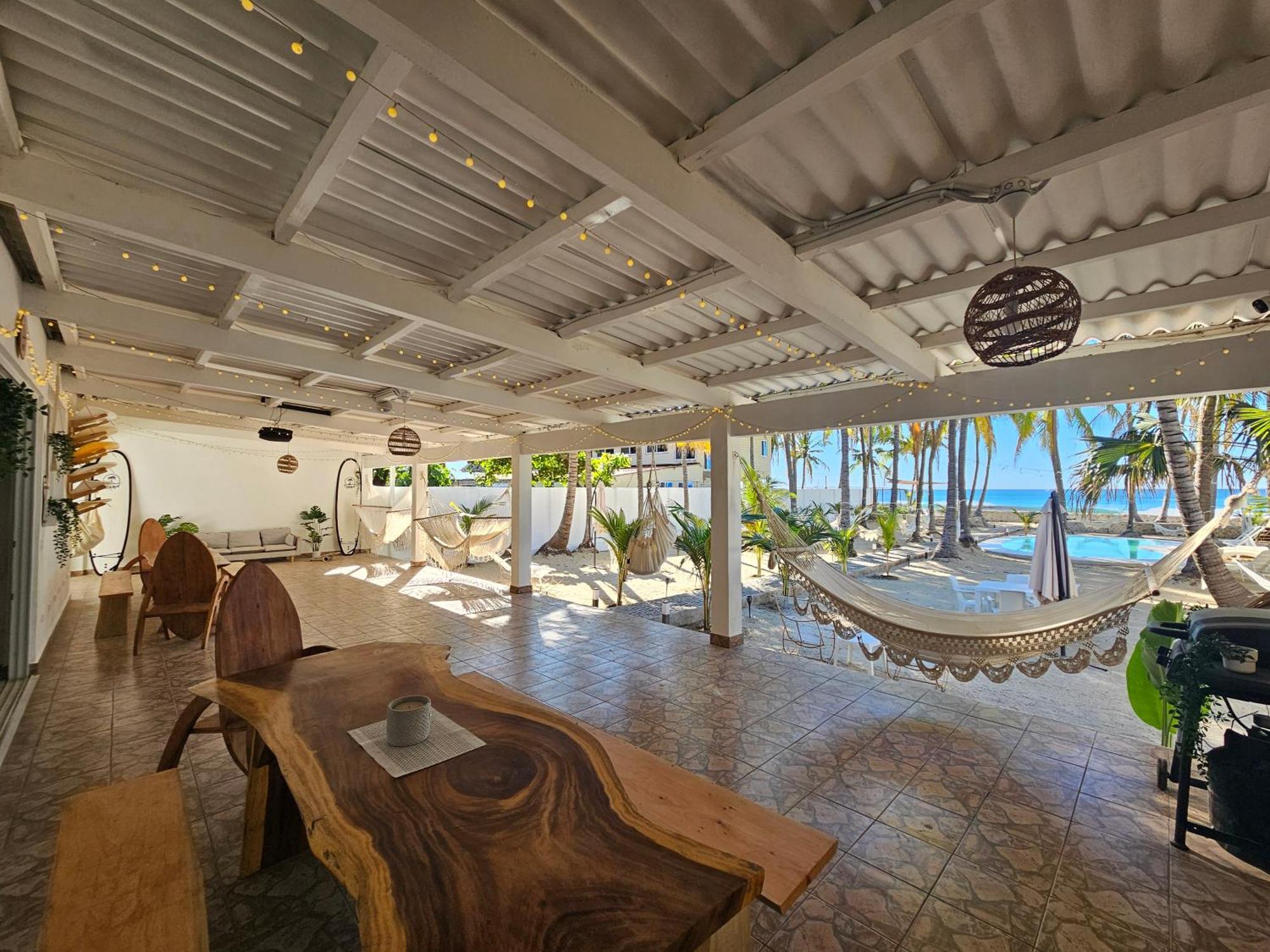 Sunset Surf Villa 拉利伯塔德 外观 照片