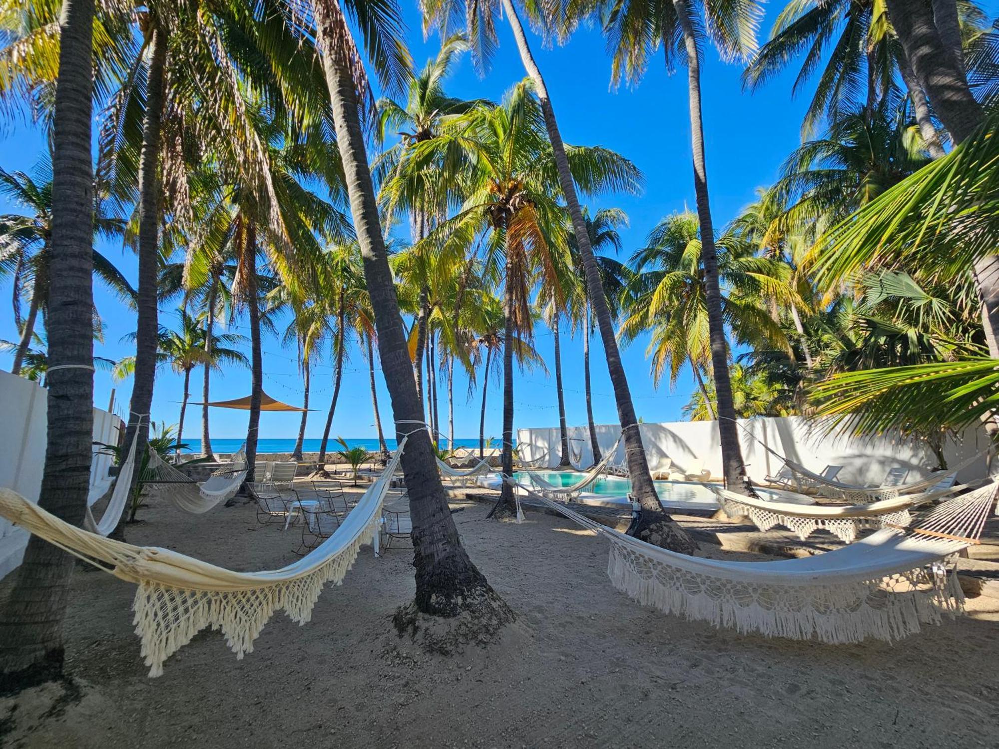Sunset Surf Villa 拉利伯塔德 外观 照片